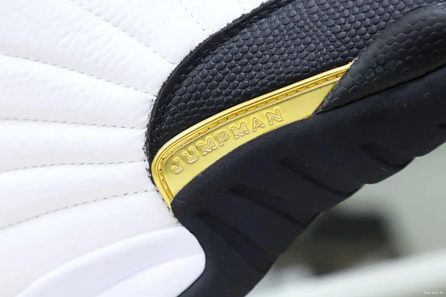 'ROYALTY' AIR RETRO JORDAN Kimikick 12 0805